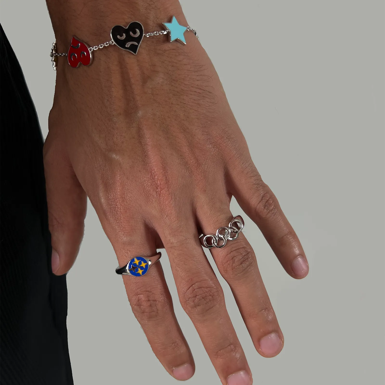 Circle Ring