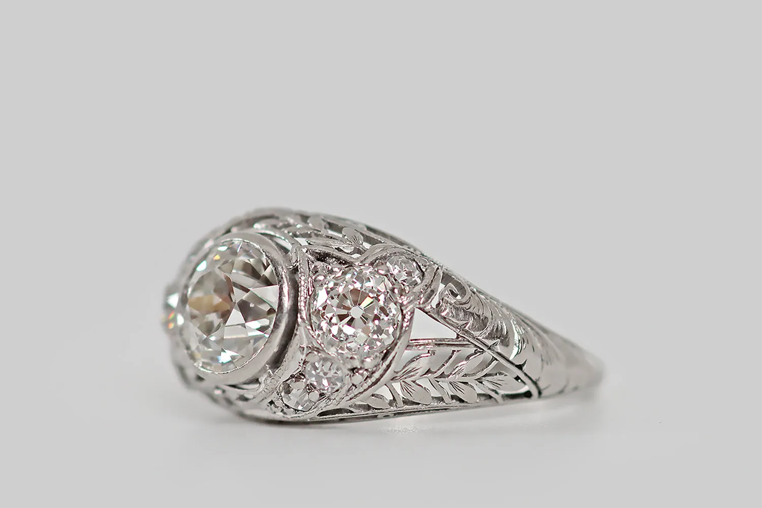 Early 20th Century Three Stone OMC Diamond Ring