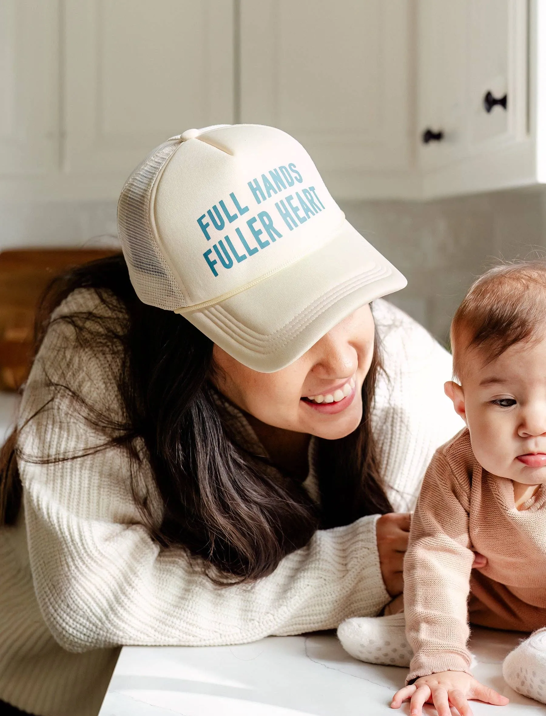 Hat Trucker Style: Full Hands Fuller Heart