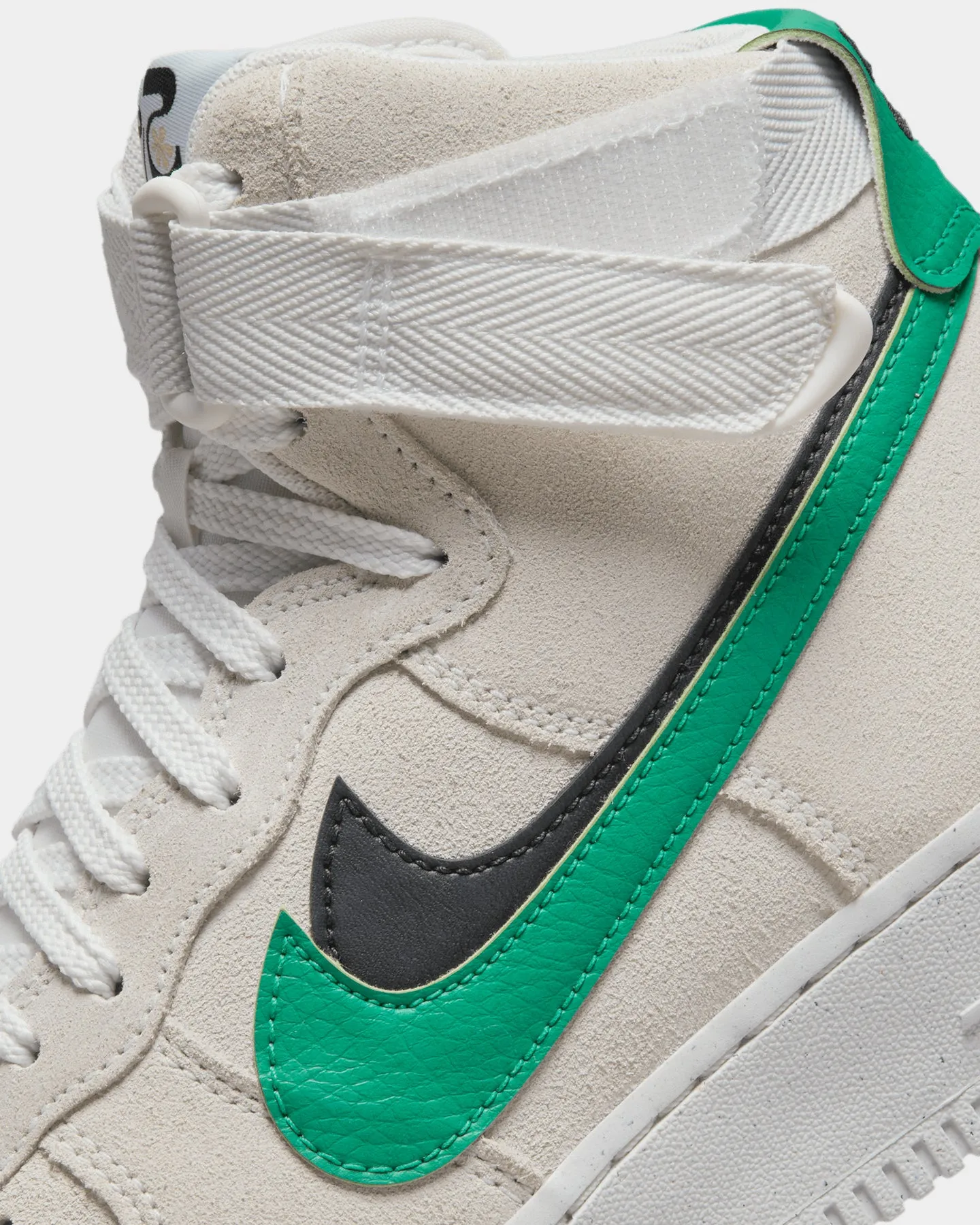 Jordan Women's Air Force 1 High SE Summit White