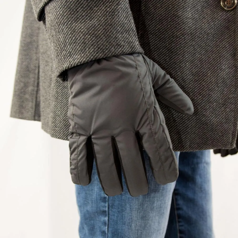 Men’s Nylon Gloves with Pieced Back